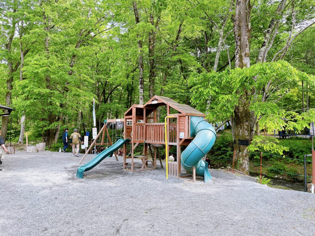 遊び場